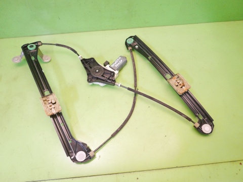 Mechanizm podnośnik szyby prawy przód 5G4837462H VW GOLF VII 5D 12-16