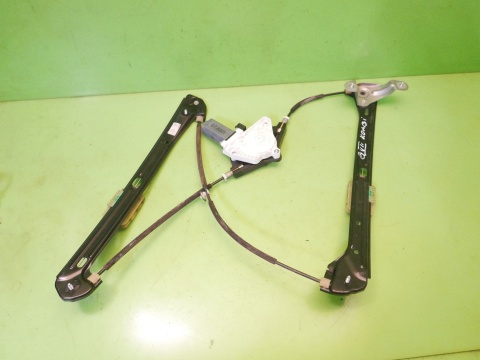 Mechanizm podnośnik szyby prawy przód 5G4837462H VW GOLF VII 5D 12-16