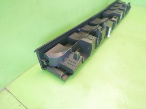 Osłona podłogi bagażnika 5G9864348 VW GOLF VII KOMBI 12-16