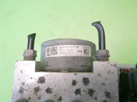 Pompa abs esc 3Q0907379R 3Q0614517R VW GOLF VII 2.0 TDI 12-16