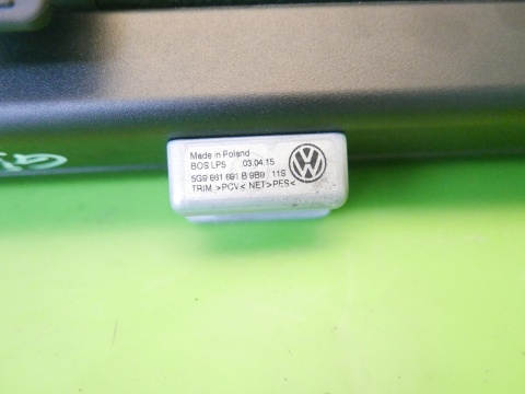 Roleta siatka bagażnika 5G9861691B VW GOLF VII KOMBI 12-16