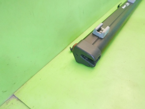 Roleta siatka bagażnika 5G9861691B VW GOLF VII KOMBI 12-16