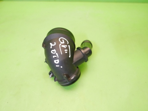 Rura dolot przewód powietrza 5Q0129635 VW GOLF VII 2.0 TDI 12-16