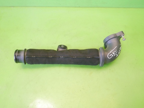 Rura wąż przewód powietrza intercoolera 04L145762AH VW GOLF VII 2.0 TDI 12-