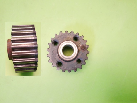 Koło zębate wału rozrządu 04L105263C VW GOLF VII 2.0 TDI 12-16