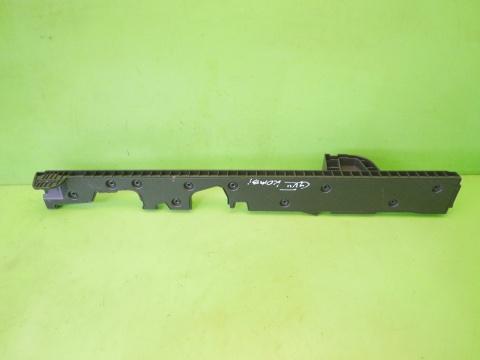 Listwa podłogi bagażnika lewa 5G9864511F VW GOLF VII KOMBI 12-16