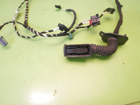 Wiązka instalacja drzwi prawa tył 5G4971694K VW GOLF VII KOMBI 5D 12-16