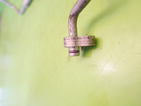Rurka przewód klimatyzacji 5Q0816721B VW GOLF VII 2.0 TDI 12-16