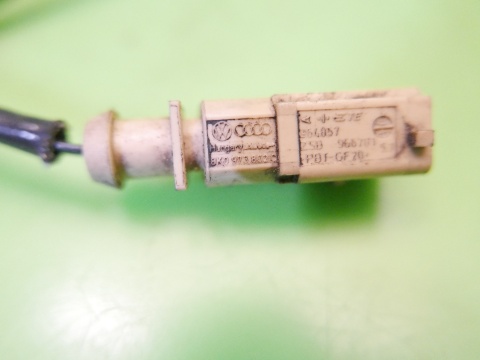 Czujnik temperatury spalin 04L906088AD VW GOLF VII 2.0 TDI 12-16