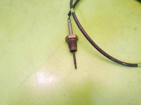 Czujnik temperatury spalin 04L906088AB VW GOLF VII 2.0 TDI 12-16