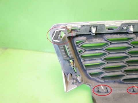 Grill gril atrapa chłodnicy góra 95136397 CHEVROLET CAPTIVA I C140 FL 13-15