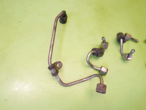 Rurki przewody wtryskowe VW GOLF VII 2.0 TDI CRLB 12-16