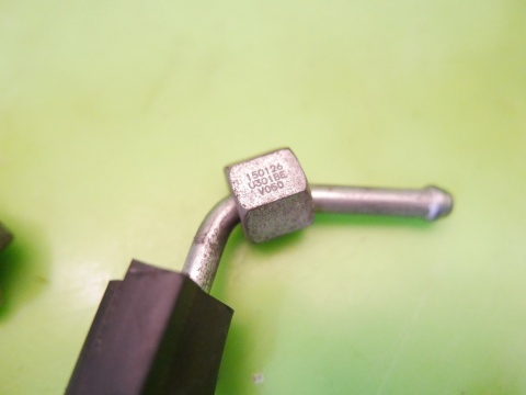 Rurki przewody wtryskowe VW GOLF VII 2.0 TDI CRLB 12-16