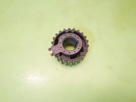 Koło zębate pompy wtryskowej + piasta 04L130101 VW GOLF VII 2.0 TDI 12-16