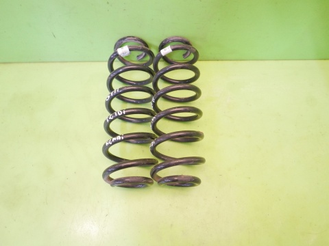 Sprężyny tył tylne 5Q0511115GJ VW GOLF VII 2.0 TDI KOMBI 12-16