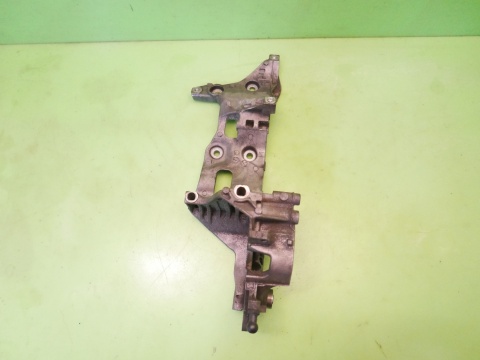Łapa pompy wtryskowej 04L903143D=E VW GOLF VII 2.0 TDI 12-16