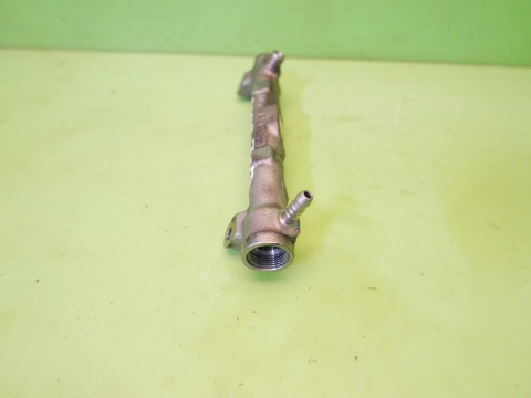 Listwa wtryskowa 04L089D VW GOLF VII 2.0 TDI CRLB 12-16