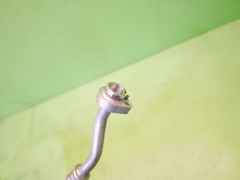 Rurka przewód klimatyzacji 5Q0820743M VW GOLF VII 2.0 TDI 12-16