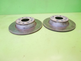Tarcze hamulcowe tył tylne 270mm VW GOLF VII 2.0 TDI KOMBI 12-16