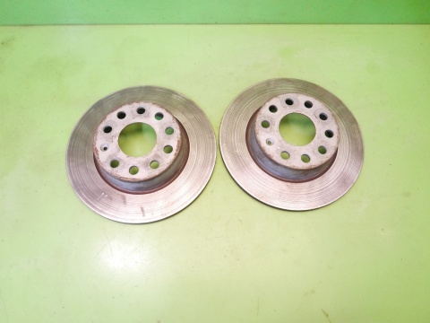 Tarcze hamulcowe tył tylne 270mm VW GOLF VII 2.0 TDI KOMBI 12-16