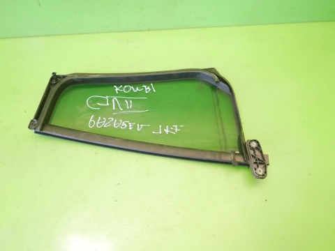 Szyba drzwiowa prawa tył mała ciemna 5G9845214C VW GOLF VII 5D KOMBI 12-16