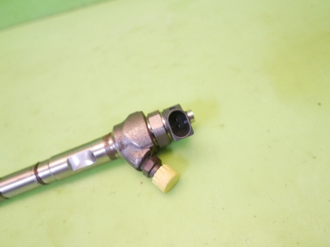 Wtrysk wtryskiwacz 04L130277AC 0445110469 VW GOLF VII 2.0 TDI CRLB 12-16