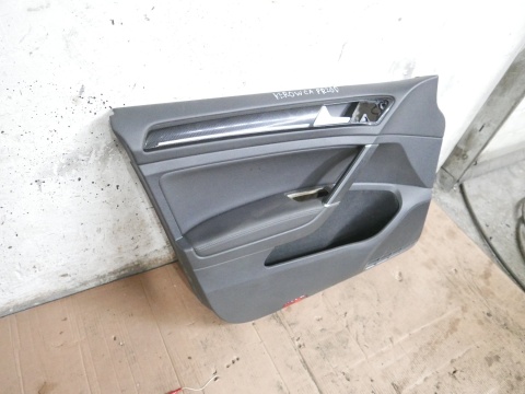 Boczek tapicerka lewa przód VW GOLF VII KOMBI 5D 12-16