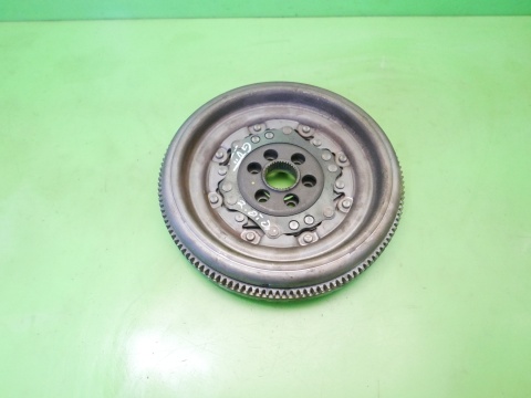 Koło dwumasowe dsg ZSB 03L105266DE VW GOLF VII 2.0 TDI 12-16