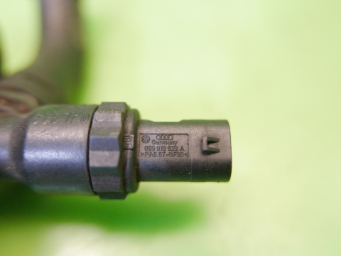 Czujnik temperatury paliwa 04L919565 VW GOLF VII 2.0 TDI 12-16