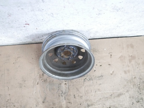 Felga stalowa 13 13x4,5 et38 4x100 SKODA FELICIA II 6U1