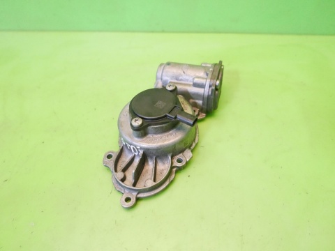 Obudowa wariatora czujnik zawór faz rozrządu 04L906423 VW GOLF VII 2.0 TDI