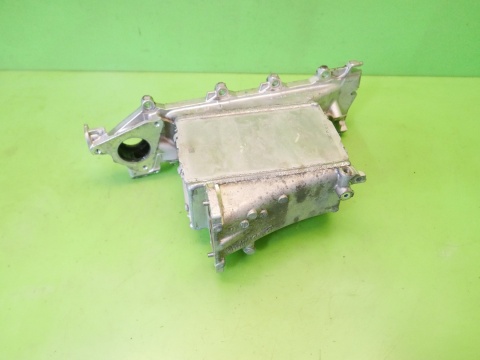 Kolektor ssący 04L129766AB VW GOLF VII 2.0 TDI 12-16