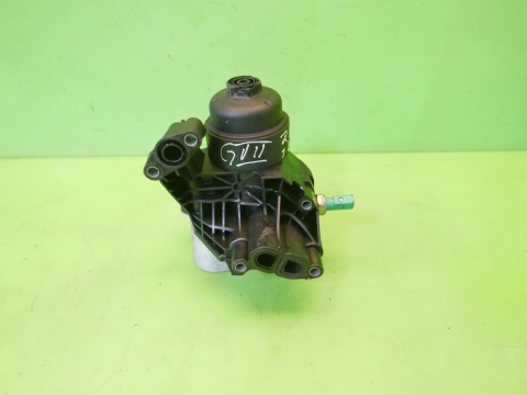 Podstawa obudowa flitra oleju chłodniczka 03N115389A VW GOLF VII 2.0 TDI