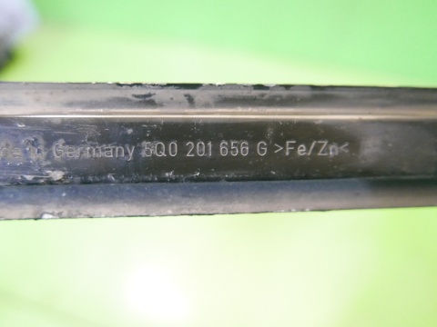 Listwa obejma mocowanie zbiornika paliwa VW GOLF VII 2.0 TDI KOMBI 12-16