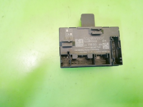 Moduł sterownik drzwi lewy przód 5Q4959593C VW GOLF VII 2.0 TDI KOMBI 12-16