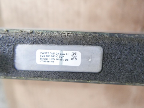 Relingi dachowe prawy + lewy VW GOLF VII KOMBI 12-16