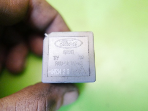 Przekaźnik F80B14B192AA FORD TRANSIT MK6 2.4 TDDI 00-06