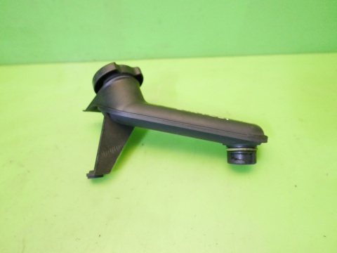 Wlew oleju YC1Q6763AB FORD TRANSIT MK6 2.4 TDDI 00-06