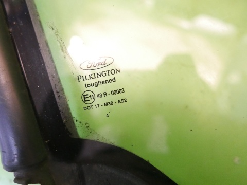 Szyba drzwiowa prawa przód mała FORD TRANSIT MK6 DOKA PICKUP 00-06