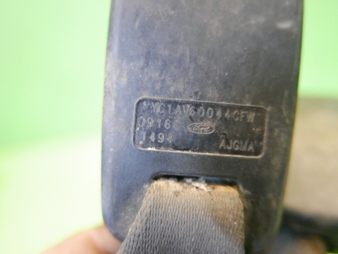 Zatrzask zapięcie pasa środek prawe tył FORD TRANSIT MK6 DOKA PICKUP 00-06