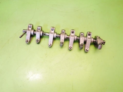 Dźwigienki zaworowe wałek klawiatura FORD TRANSIT MK6 2.4 TDDI 00-06