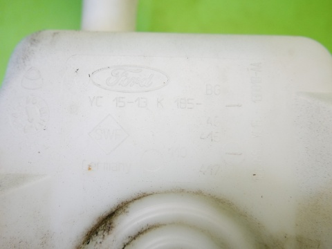 Zbiorniczek płynu spryskiwaczy FORD TRANSIT MK6 2.4 TDDI 00-06
