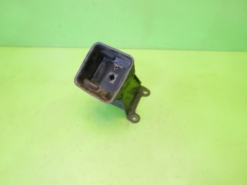 Łapa wspornik silnika rwd FORD TRANSIT MK6 2.4 TDDI 00-06