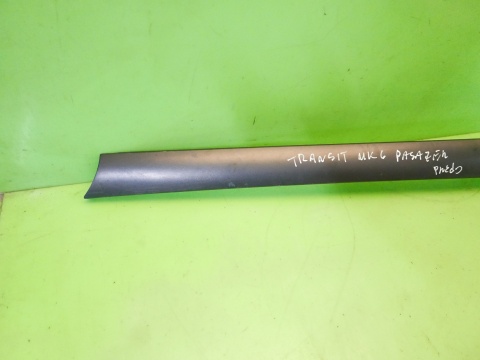 Listwa szyby czołowej prawa FORD TRANSIT MK6 00-06