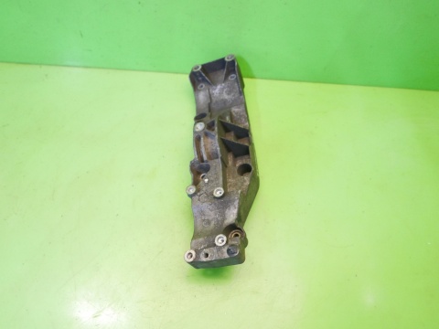 Łapa alternatora YC1E10K019BA FORD TRANSIT MK6 2.4 TDDI 00-