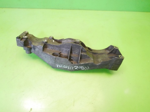 Łapa alternatora YC1E10K019BA FORD TRANSIT MK6 2.4 TDDI 00-