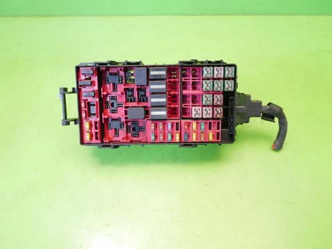 Skrzynka bezpieczników FORD TRANSIT MK6 2.4 TDDI 00-06