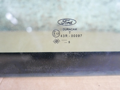 Szyba tylna tył 163x42,5 FORD TRANSIT MK6 DOKA PICKUP 00-06