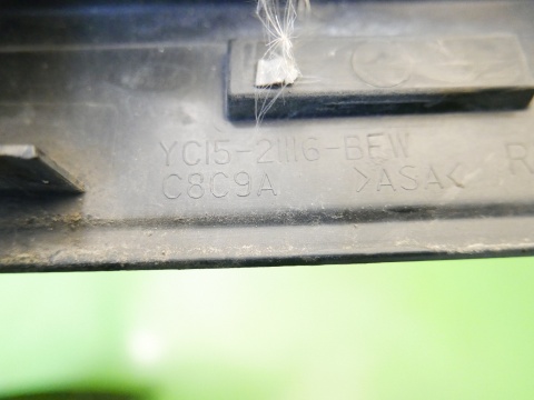 Listwa zgarniająca prawa przód FORD TRANSIT MK6 00-06