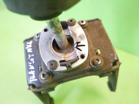 Dźwignia lewarek zmiany biegów FORD TRANSIT MK6 2.4 TDDI 00-06